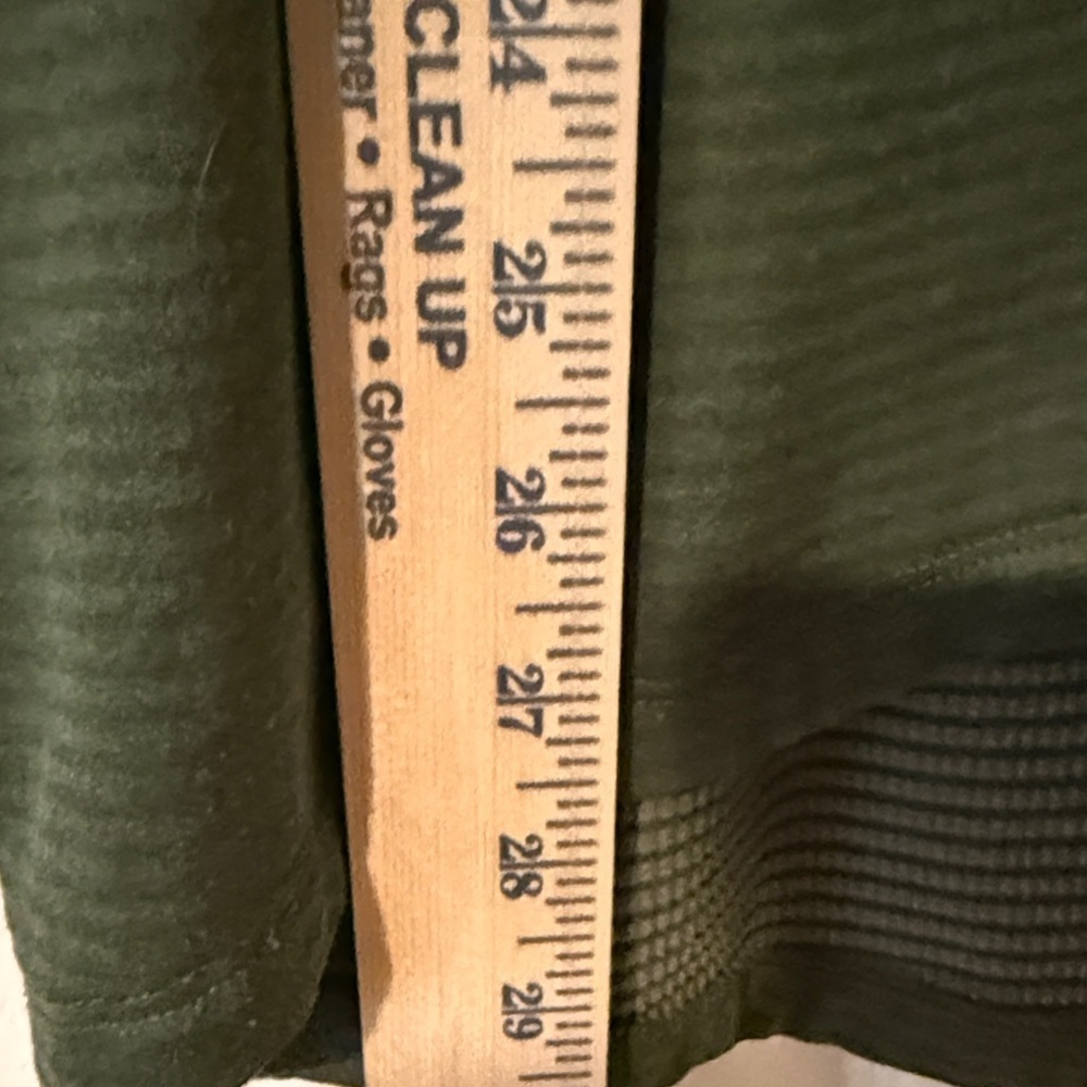Eddie Bauer Men's Olive Quarter-Zip Jacket - Picture 7 of 8